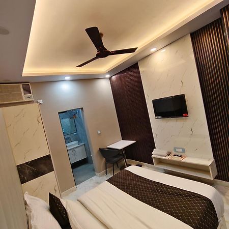 Hotel New Imperial Ghaziabad Exterior photo
