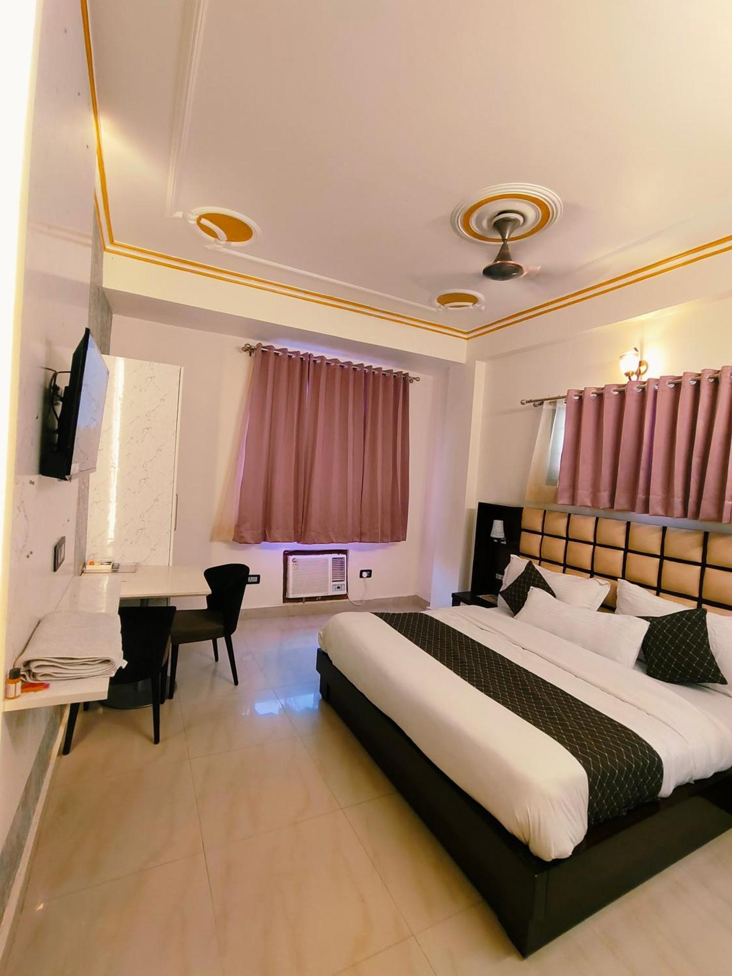 Hotel New Imperial Ghaziabad Exterior photo